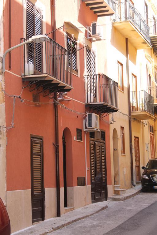 Casa Longo 2 Apartment Castellammare del Golfo Exterior photo