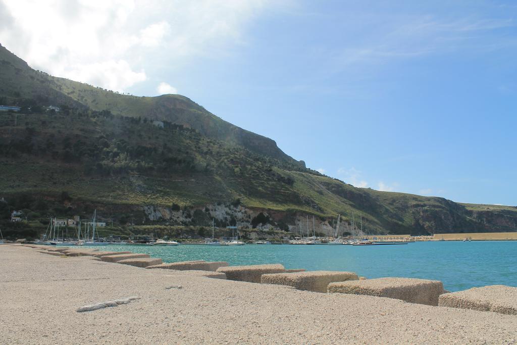 Casa Longo 2 Apartment Castellammare del Golfo Exterior photo