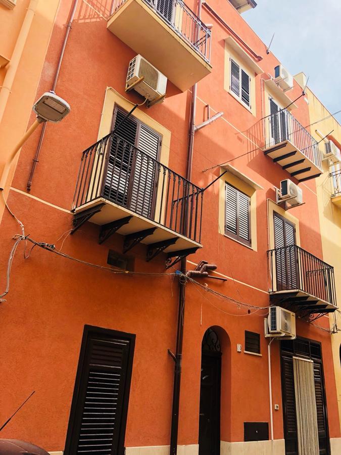 Casa Longo 2 Apartment Castellammare del Golfo Exterior photo